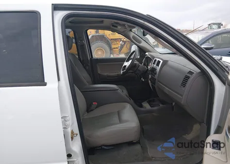 2006 Dodge Dakota Laramie z USA, uszkodzony, nr VIN 1D7HW58J36S704594